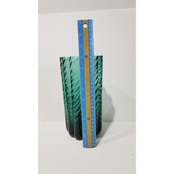 Vintage Large Pilgrim Studio Art GREEN Optic Ribbed MCM Glass Vase 9” Rare - Picture 4 of 5